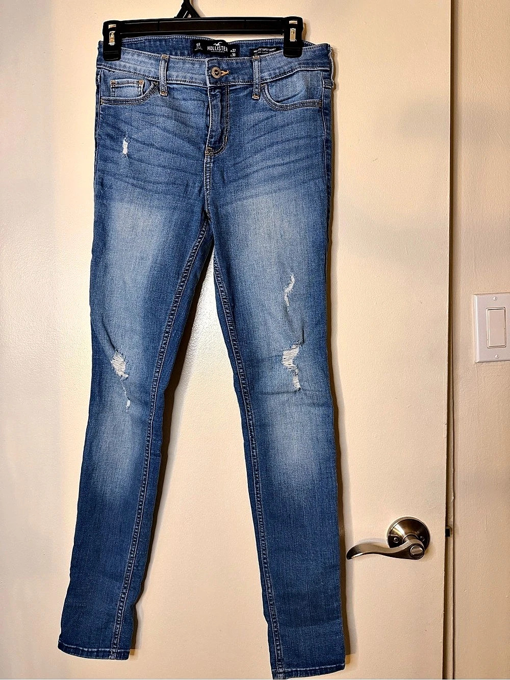 Hollister Mid-Rise Super Skinny Jeans—Size 5